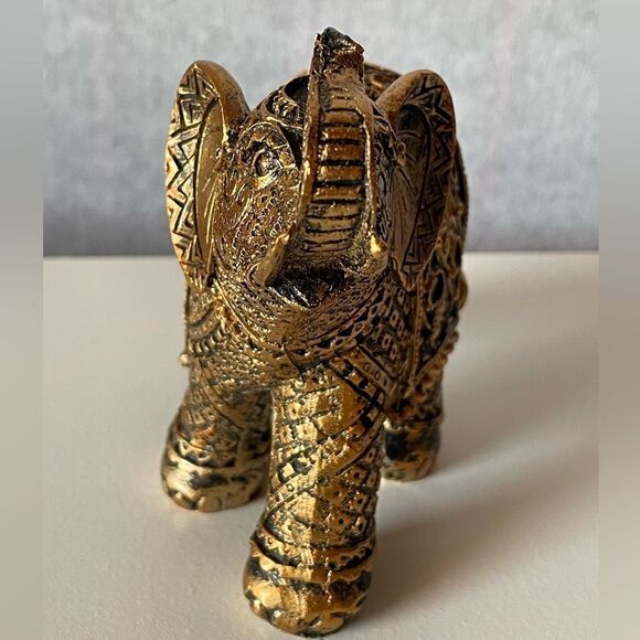 Elephant Home Decor Black and Gold Small Decorative Piece - Picture 5 of 11